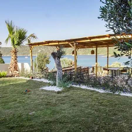 Hotel Unique Boutique For Chill/out Getaway